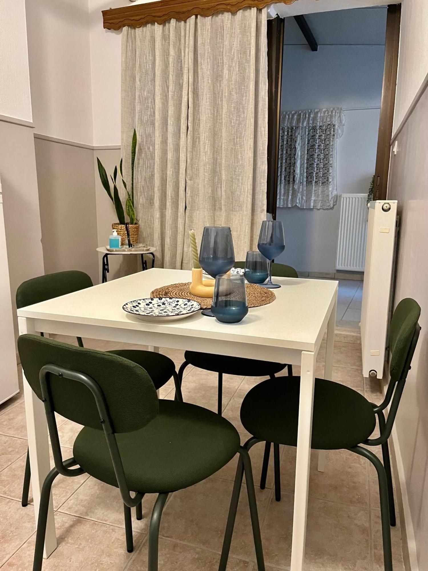 Downtown Apartment Konitsa Luaran gambar
